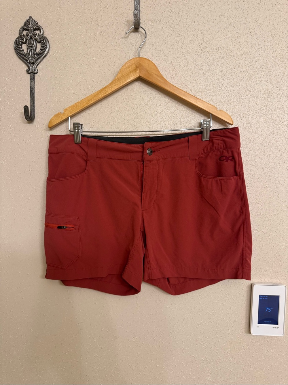 Outdoor Research Ferrosi 5" Trail Shorts 12 - Picture 2 of 8